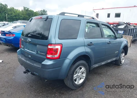 2012 Ford Escape Hybrid z USA, uszkodzony, nr VIN 1FMCU5K37CKB12806